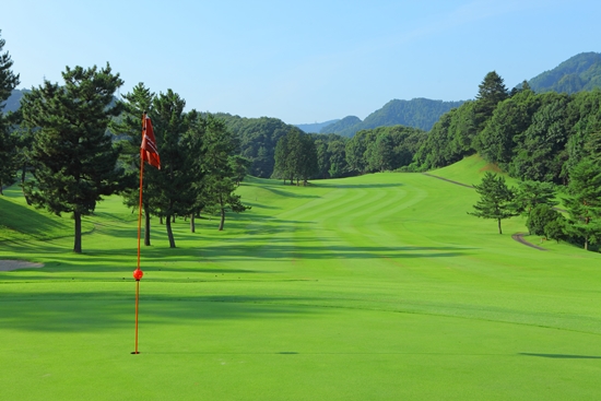 津久井湖ゴルフ倶楽部